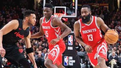 标题：周琦生涯最高6分+大帽，火箭125-95血洗掘金