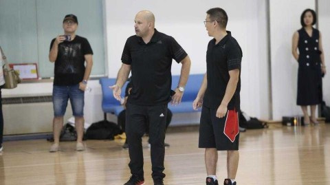 京城篮坛迎新章 首钢众将启征程