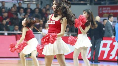 晋江之夜激情绽放，篮球宝贝热舞点燃福建主场