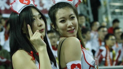 致敬赛场上的白衣天使：当护士节遇上体育精神