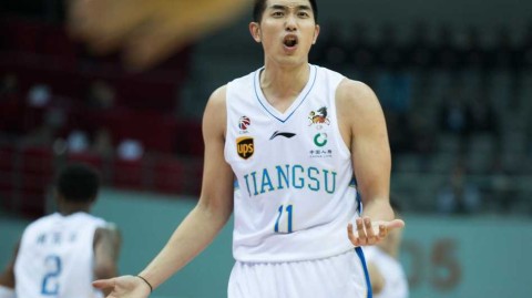 CBA经典战：江苏肯帝亚力克浙江稠州，布鲁克斯率队豪取三连胜