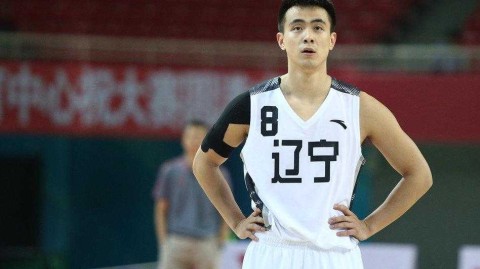 辽篮全运预赛轻取河南 团队篮球彰显深厚底蕴