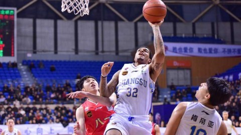 肯帝亚主场大胜八一止颓势，本土双塔联手爆发送对手九连败