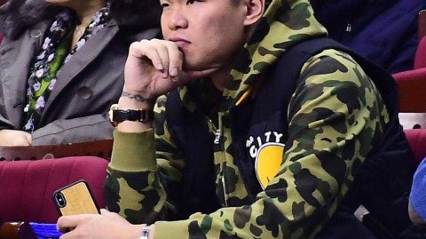 辽粤故人本溪聚首，赛场风云见证尤纳斯与朱芳雨的弟子情