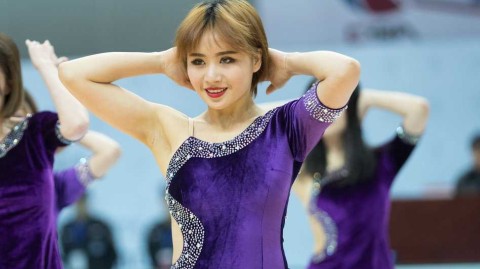 肯帝亚主场篮球宝贝激情热舞，引爆苏沪大战球迷热情