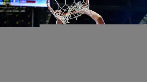 超级八澳门篮赛中日对决记，浙江广厦首战惜败千叶喷射机