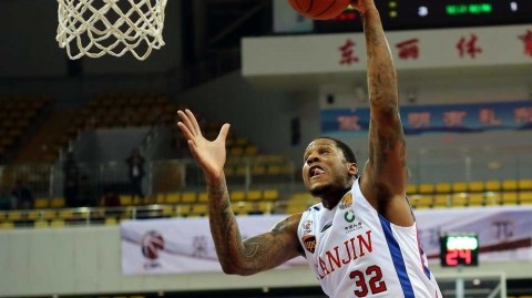 沪上双雄会惊天逆转 明纳拉斯率上海浴血津门取首胜