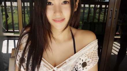 夏日泰兰德记忆：钟鹿纯渔网装定格清纯与魅惑