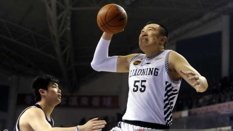 辽深大战风云录：功夫熊猫劈扣震篮下，郭少绝技闪亮全场