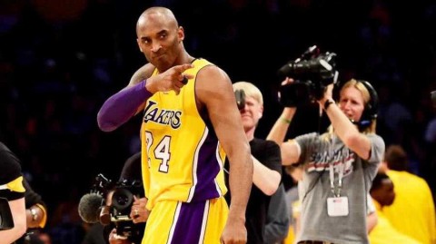 科比60分封神退役！湖人逆转爵士完美谢幕