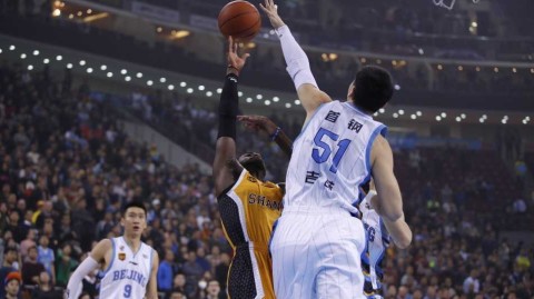 京城铁军：马布里41分传奇夜 杰瑞特守护禁区