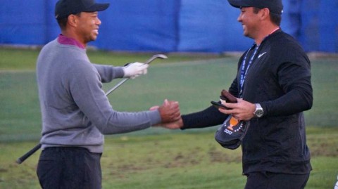 王者归来老虎伍兹再战福地多利松