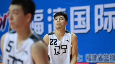 福清争霸赛辽篮狂胜立陶宛劲旅