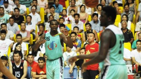 从非洲外援到本土荣耀 广西武鸣乡村篮球的燃情岁月