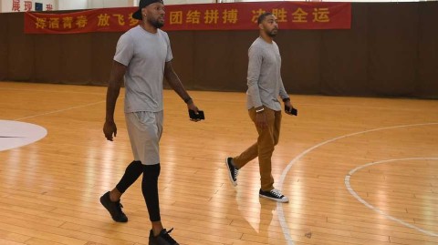 蒋兴权坐镇迎来冲冠拼图 浙江青年军静待威姆斯亮剑