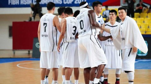 亚冠赛场新疆喀什古城遭西亚劲旅血洗 三十分分差敲响卫冕警钟