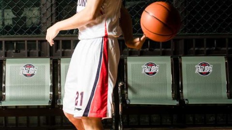 羊城新狮魂：广州龙狮男篮的光影征程与新季展望