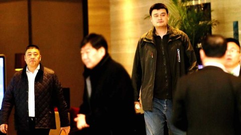 姚明三顾江城盛赞武汉是宝地，助阵篮球世界杯吉祥物三甲揭晓