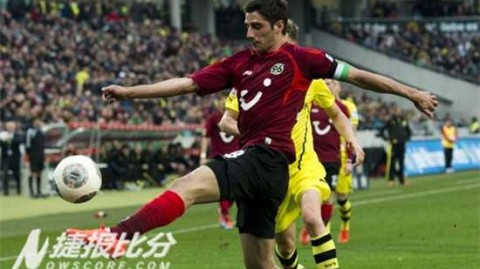 阿赫替补双响！科隆2-1逆转美因茨终结8轮不胜