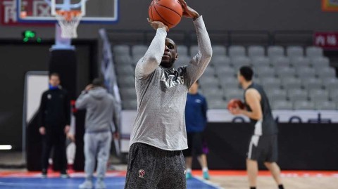 辽篮双子星磨利剑，杭州备战静候新战役