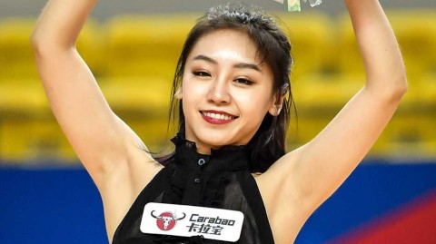 篮球宝贝燃爆郴州：亚冠杯赛场上的热辣风景线