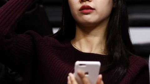 中韩长沙夜，那一抹红色的温柔与狂热