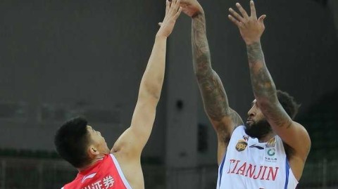 三分雨终结十一连败，天津主场险胜广州迎来久违胜利