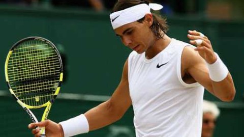 【费德勒3-0八连胜伯蒂奇 第11次杀入温网决赛】