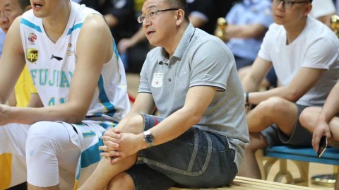 福清国际男篮争霸赛福建队主场加冕 陈林坚率队力克俄罗斯夺冠