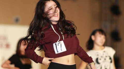 北京首钢巅峰拉拉队选拔赛火热开启 激情热舞燃爆五棵松