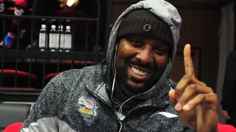 布拉切回归场边观战，新疆盼“灵活胖子”救赎卫冕路