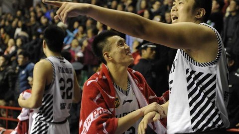 致敬传奇：回首辽宁男篮那段热血沸腾的季后赛征程