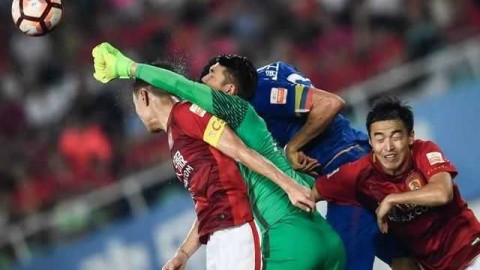 申花3-2惊天逆转华夏幸福，曹赟定三助攻导演大翻盘