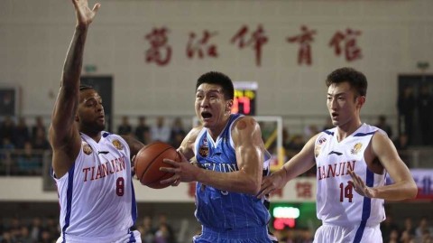 京城荣耀：马布里与他的战友们缔造首钢王朝辉煌