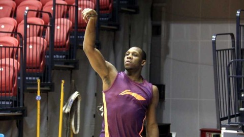 天山脚下静静等候 辽篮众将乌鲁木齐磨砺半决赛杀气