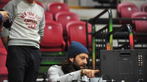 CBA总决赛引入美国转播团队，精校计时器只为毫厘间的公正