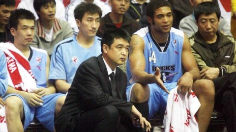 闵鹿蕾与北京王朝的黄金记忆：四年三冠背后的铁汉柔情