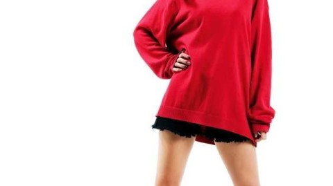 山东高速篮球宝贝周晓彤写真精选：赛场上跃动的精灵与篮球共舞