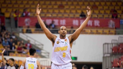 萨林杰轰四十六分引领加时激战，深圳主场五分险胜福建