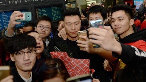 胜利凯旋情满归途