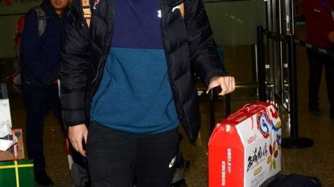 从新疆到上海，从冠军到归乡：李学林的篮球路