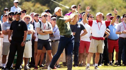 王者归来斯皮思悉尼加洞夺魁 精彩沙坑救球展现冠军之心