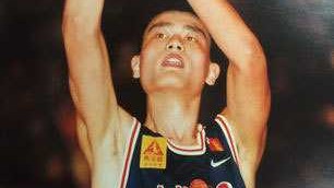 姚明：从上海少年到中国篮球百年符号