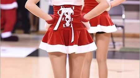 韓國啦啦隊聖誕熱舞燃爆球場 甜美元氣引爆節日狂歡