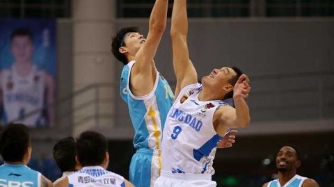 王者归来破僵局，福建客场狂飙送青岛四连败