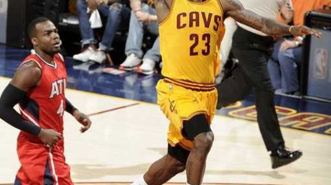 骑士双核轮休仍105-85碾压老鹰，东部前四锁定主场优势