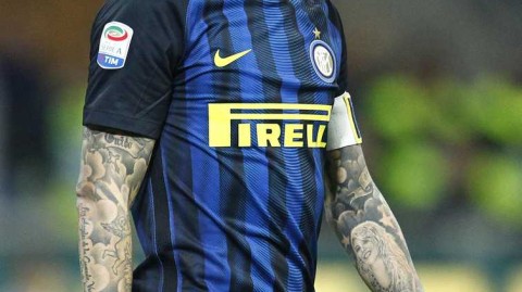 阿莱格里回归首秀开门红！莱奥一剑封喉AC米兰客场1-0卡利亚里登顶