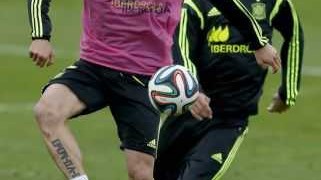 西班牙3-0澳大利亚：卫冕冠军的体面告别与王朝终章