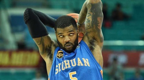 鹰王抵穗蓄势待发 约什·史密斯赛前热身寻找手感