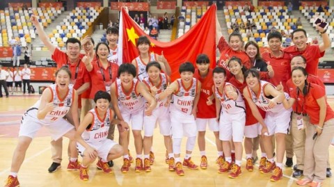 U17女篮世青赛激战 中国国青绝地反击送别东道主西班牙